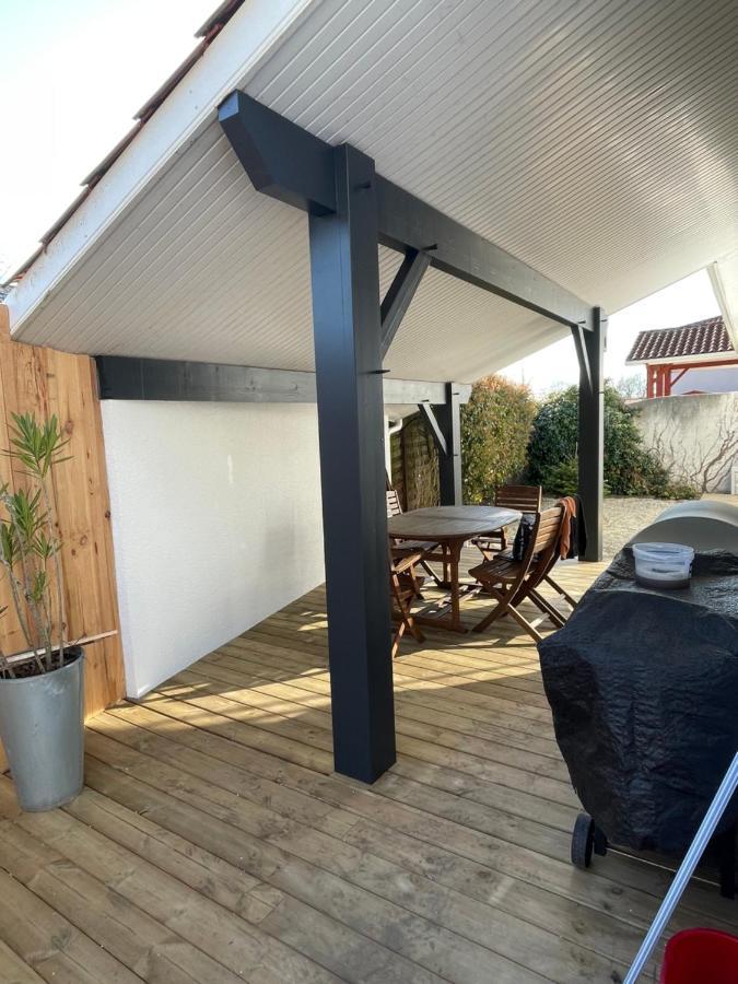 Maison A Biscarrosse Avec Piscine Et Jacuzzi Esterno foto
